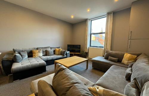 1 bed Apt close to Leeds Arena Sleeps up to 4 people F1 - Photo 6
