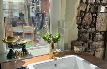 Historic 1600’s The Grocer’s Cottage - Foto 47