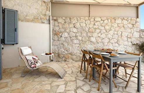 2 Bedroom Gorgeous Home In Plaka - Foto 18