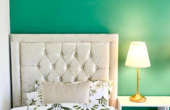 A Luxurious Home with Hot Tub and Man Cave! 9ppl - Foto 16