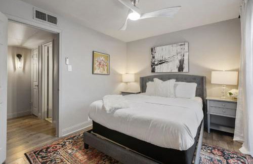 Upscale Dallas 2-Bed Condo Patio & Resort Pool - Foto 23