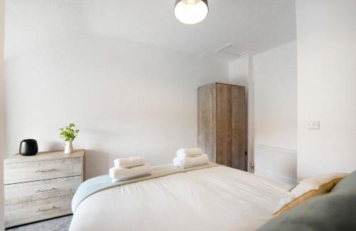 NEW! 3 Bedroom Home in Sunderland by Stay With Us, Perfect for Families & Contractors, FREE WiFi!! - Foto 9