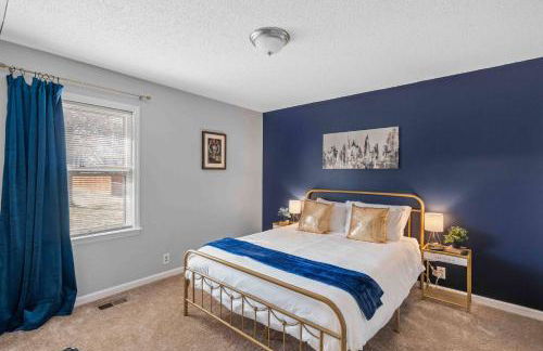 ~Spacious / Cozy / Sleeps 8+ Near MTSU and Siegel - Foto 24