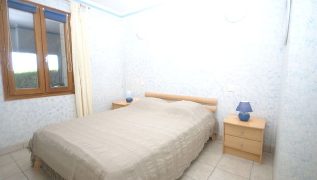 Holiday Home in Montclera With Sunny Garden, Playground Equipment and Private Pool - Foto 3, Habitación