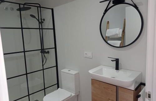 Vila Mariña. Casa marinera con terraza sobre el mar en Caión - Foto 13