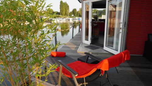 Hafen Oase - 2 Hausboote, 2 Whirlpool, 1 Sauna, Wellness - Foto 3, sunbed
