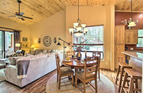 Top-Rated Torreon Community! Deck and Forest Views! - Foto 6