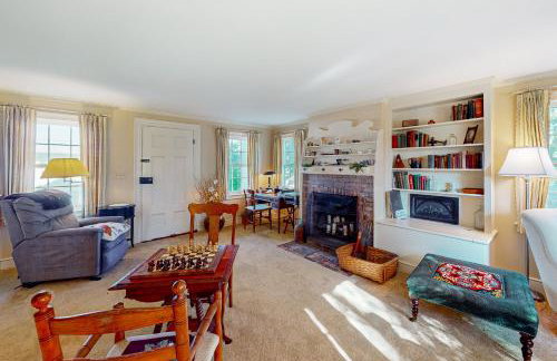 Benton Farmhouse - Foto 10