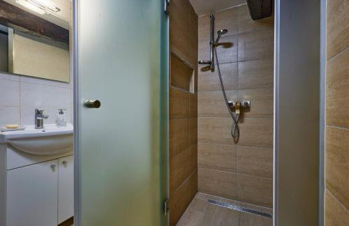 Kuća za odmor s bazenom TeriHy - Foto 16