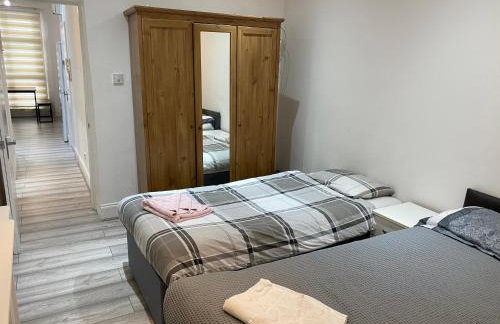 Flat next to Westfield shopping centre - Foto 7