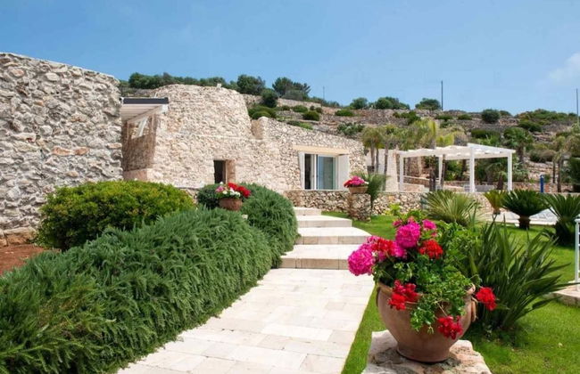 Luxury Scialandre Exclusive Pool Villa - Photo 31