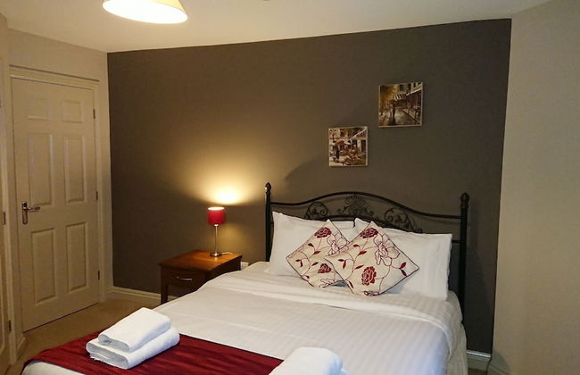 Victoria Cloisters Apartments - Photo 6