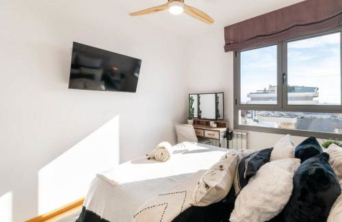 Penthouse with Private Terrace & Pool Access - Foto 28