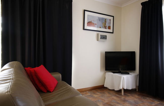 Cape Jervis Holiday Units - Photo 13