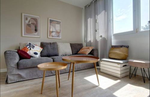 LE SMILE - 3 bedrooms - 8pers - Parking - Centre Gare - Foto 2