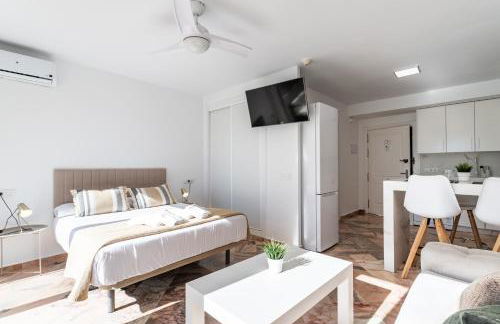 2 Estudios en La Romana Playa, uno con vista parcial mar y otro vista a la piscina - Foto 35