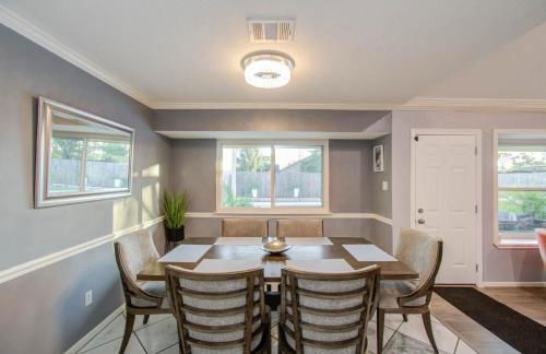 Your Houston Vacation Getaway 3-BD Pool Patio - Foto 7