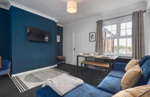 Cosy 3-Bedroom House in Seaham - Street Parking - Photo 1