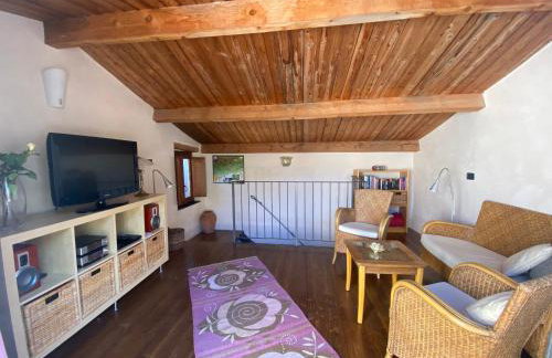 Iconic Italian Townhouse w Rooftop Terrace & Mountain View, Pigna - Foto 22