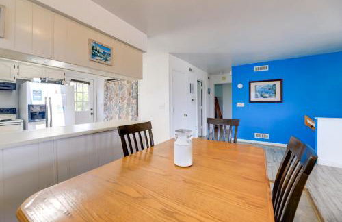 West of the Moon Ocean Apt with Beach Access! - Foto 9