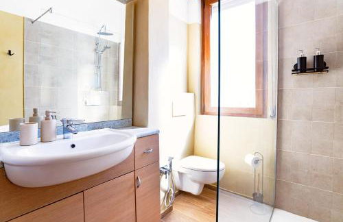 Three bedroom Central flat Near train station - Foto 35