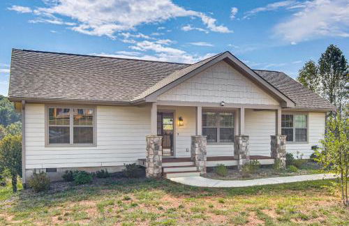 5 Mi to Dtwn, Stunning Views Weaverville Retreat! - Foto 24