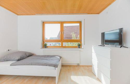 G02 große Wohnung - ideal für Teams und Monteure - Self Check-In - Foto 6