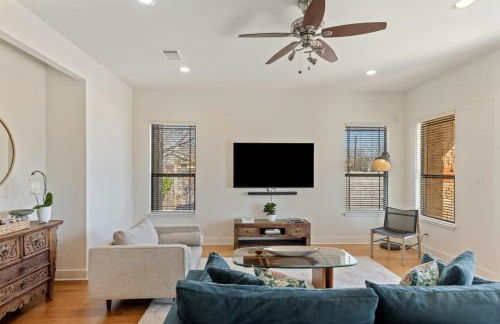 Bright Home in East ATX - 3BR - Cowboy Pool - Foto 7