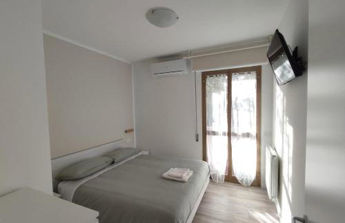 Beach House Garden, 300m dal mare, wifi, bici, giardino privato, clima - Foto 11