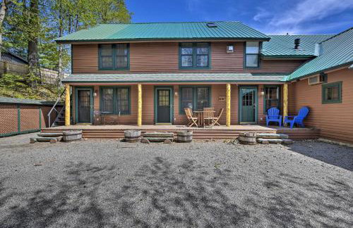 Townhome with Deck Walk to Mirror Lake and Main St! - Foto 1