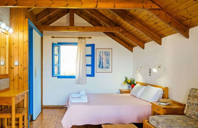 Aesthetic Holiday Home in Palaiochora near Sea Beach - Foto 14