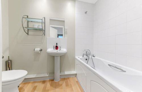 2 Bed Penthouse Suite in central MK - Foto 20