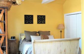 5 Bedroom Huge House in Best Location Parking Fireplace Back Yard - Foto 27