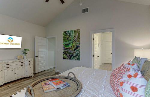 6BD Retreat for 14 with Fire Pit Patio & Lake Access - Foto 44