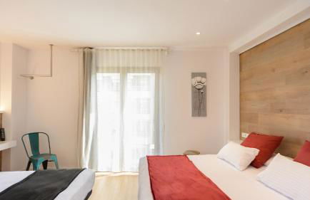 Apartamentos enfrente del Museo Dalí - Foto 12