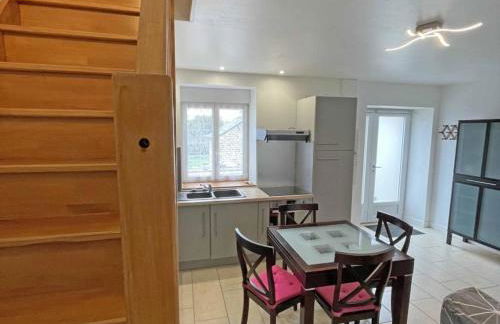 Gîte lumineux rénové avec animaux acceptés, parking et WIFI en Suisse Normande - FR-1-497-223 - Foto 6