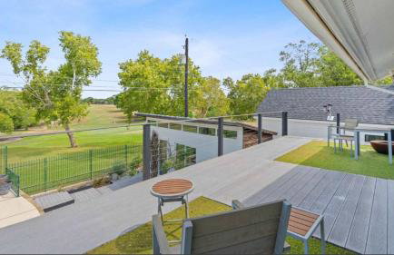 Luxurious Modern Retreat with Private Pool & Patio - Foto 3