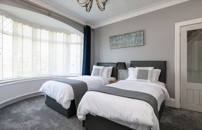 Rest & Recharge - Koi House - Photo 5