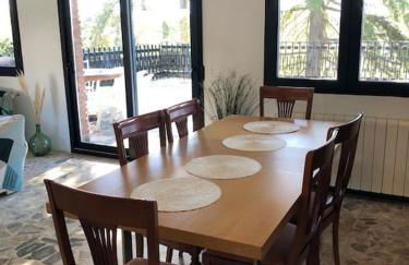 Villa Rana, con amplio jardín, barbacoa y piscina - Foto 13