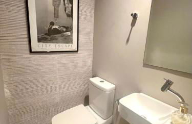 Vista dos sonhos na beira do mar de Angra com pier - Foto 61