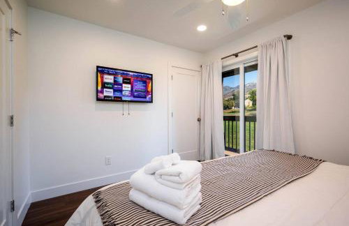 Welcoming Wolf Getaway WL1405 Ski Escape Hot Tub - Foto 20