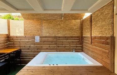 Jacuzzi studio close to athens airport!! - Foto 5