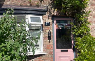 Quirky little end of terrace - Foto 1