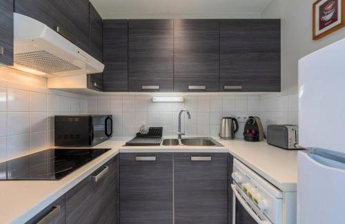 One bedroom apartment at the foot of the stations - Foto 7