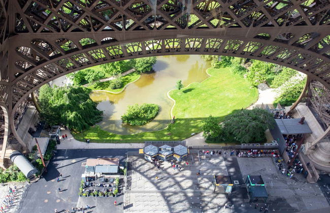 Eiffel Tower Climb - Photo 12