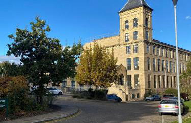 Stylish 3-Bedroom Mill Conversion near Leeds - Foto 31