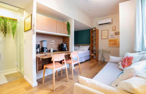 Studio perto da praia MAR, ar condicionado, estacionamento - Foto 1