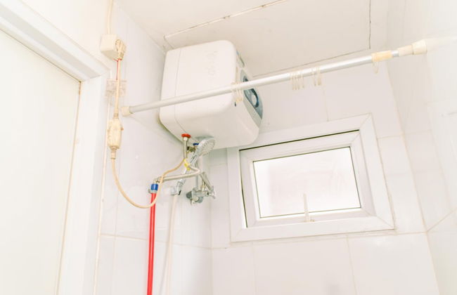 Warm And Cozy Studio Apartment (No Kitchen) At Aeropolis Residence - Foto 7