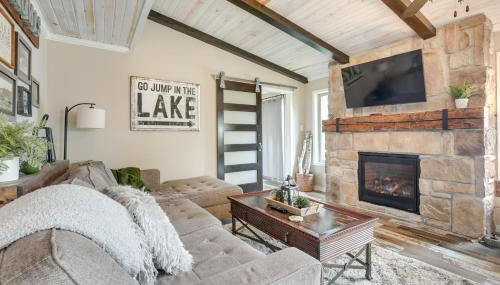 Tranquil Lakefront Cabin Fire Pit, Grill and Patio - Foto 4