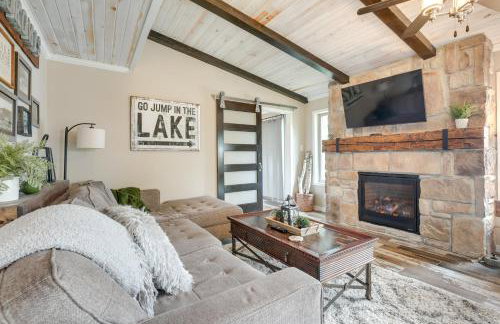 Tranquil Lakefront Cabin Fire Pit, Grill and Patio - Foto 4